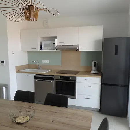 Voiles Blanches Grand T3 Apartman *