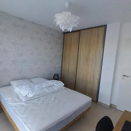 Apartment Voiles Blanches Grand T3