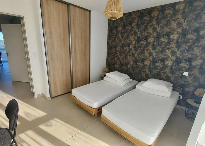 Voiles Blanches Grand T3 아파트 루케이트